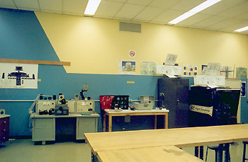 Laboratoire des instruments de bord