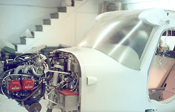 Pare-brise et moteur