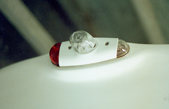 Lumière de position et stroboscope