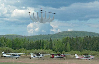 Snowbirds Mont-Laurier May 20th 2001