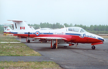 Snowbirds Mont-Laurier 18 mai 2001