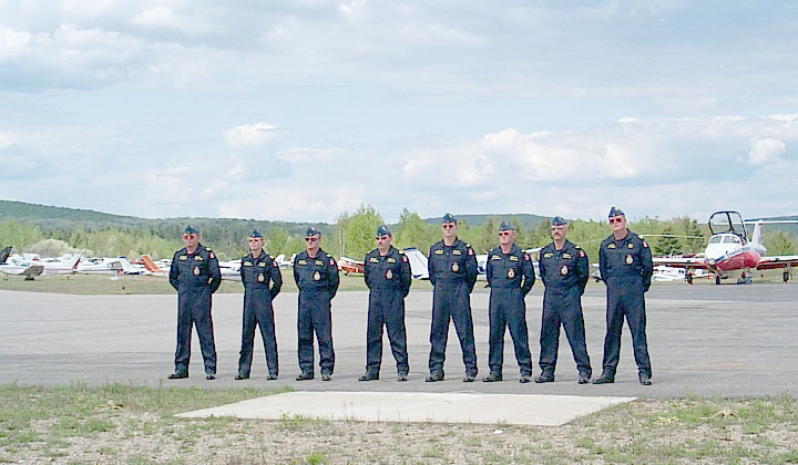 Snowbirds Mont-Laurier 20 mai 2001