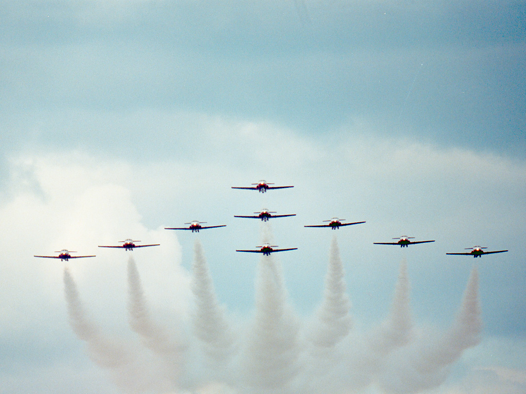 Snowbirds Mont-Laurier 20 mai 2001