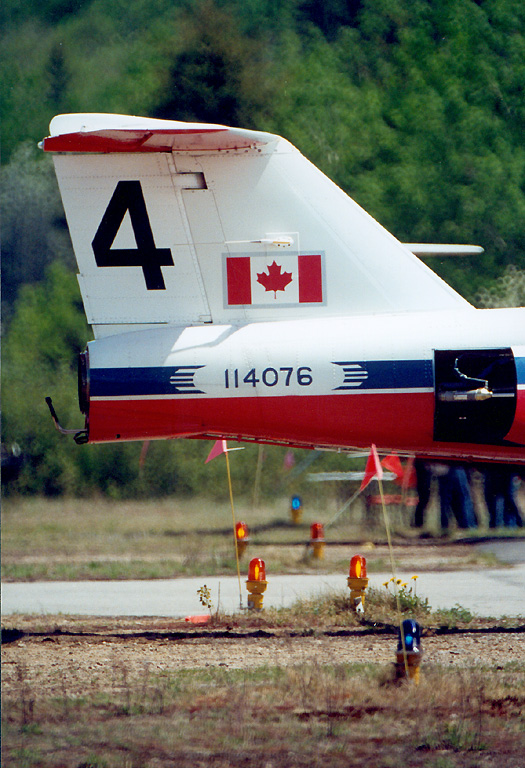 Snowbirds Mont-Laurier 20 mai 2001