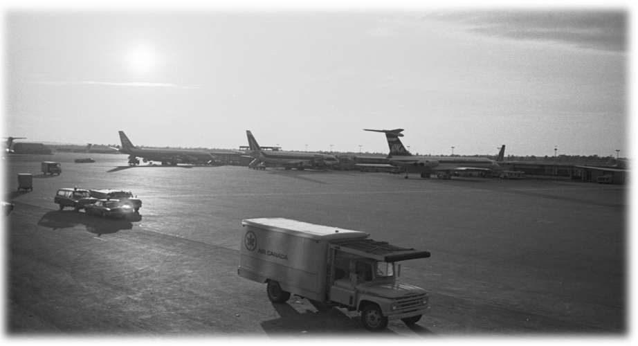 Il-62 Ceskoslovenske Aerolinie OK-YBB Sept 1971