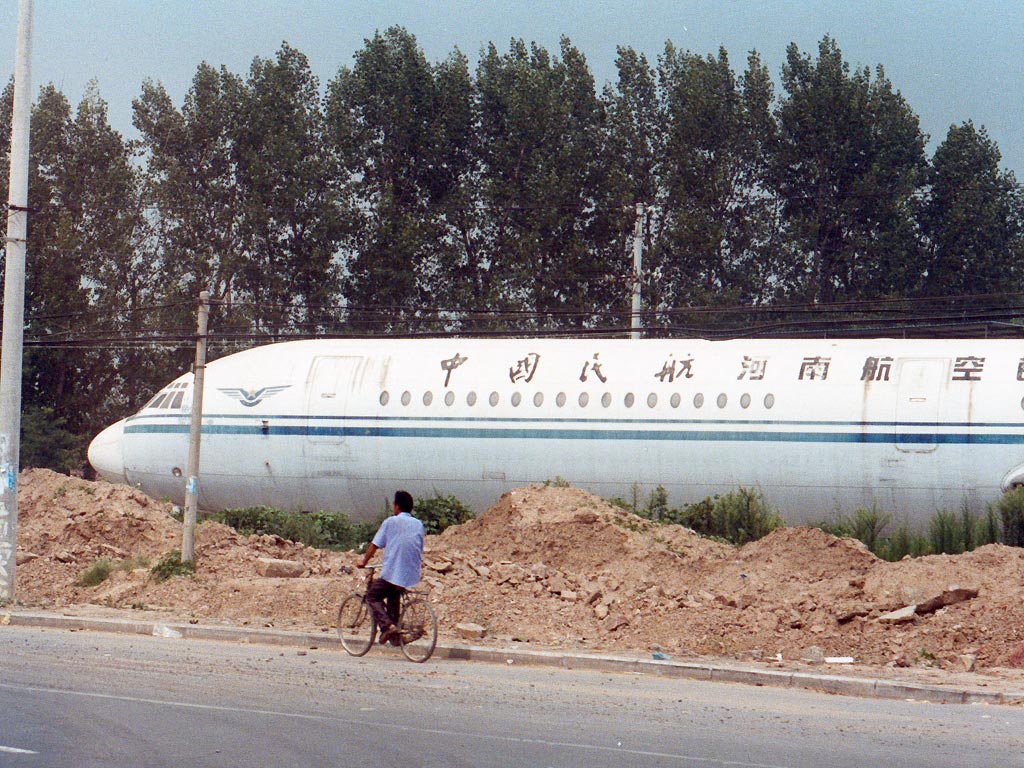 Ilyushin Il-62, B-2026, Zhengzhou Chine-China